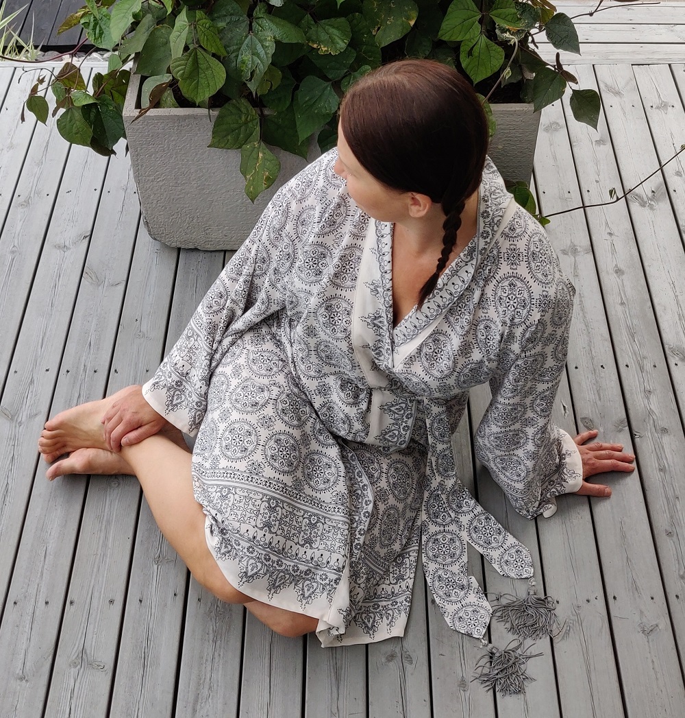 Kimono – hitaisiin aamuihin